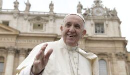 Papa pede que povo brasileiro liberte-se do ódio, da intolerância e da violência