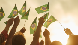 Cenário político pós-eleições, bandeiras do Brasil