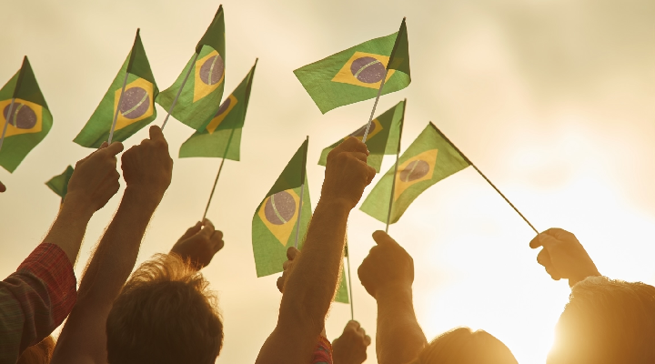 Cenário político pós-eleições, bandeiras do Brasil