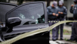 Policiais no Brasil morrem mais no período de folga e por suicídio