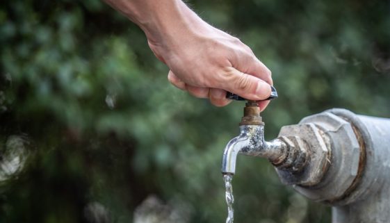 9 milhões de brasileiros não possuem acesso à rede geral de água
