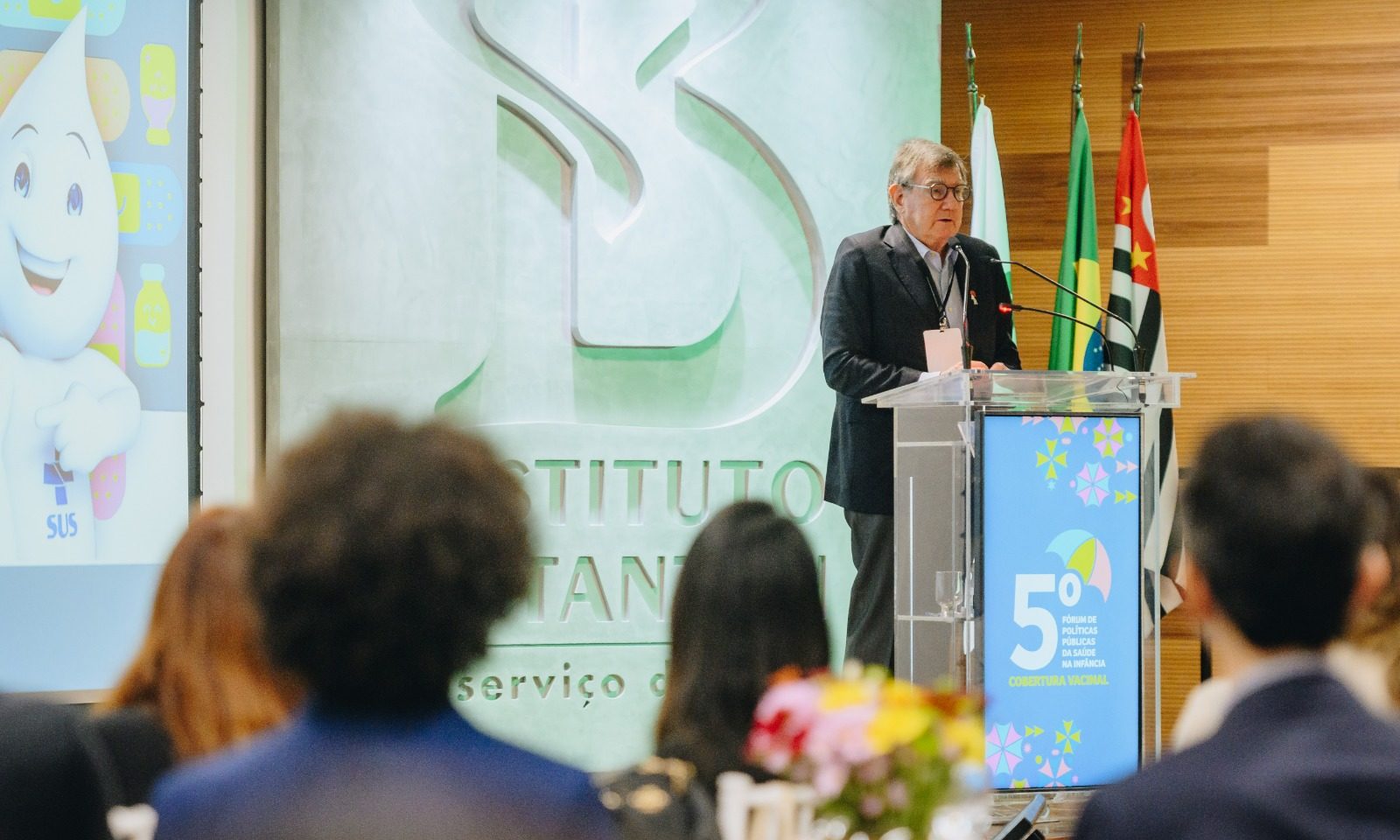 USP e FJLES lançam pesquisa sobre hesitação vacinal de crianças e adolescentes