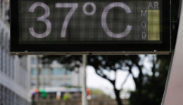 Calor extremo: prefeitura de SP atende 38 mil por causa do calor