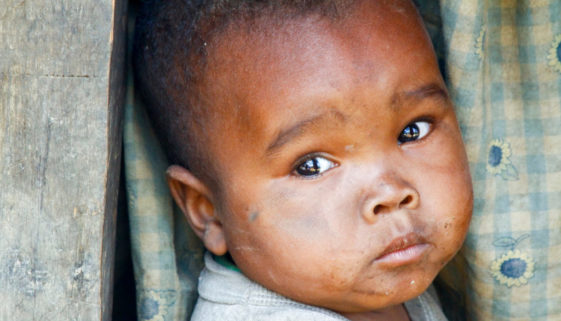 170 mil crianças estão desabrigadas devido à violência no Haiti