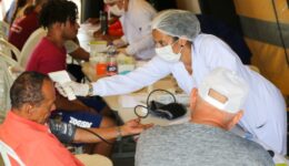 Alerta sobre a dengue: hospital de campanha é aberto no DF