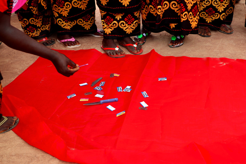 Mais de 1,2 mil meninas correm risco diário de sofrer mutilação genital feminina