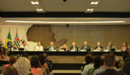 Summit sela compromissos com a inclusão no mercado de trabalho