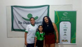 Esporte une mãe e filha em projeto social