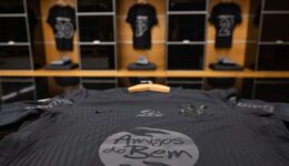 Corinthians cede espaço no uniforme para destacar atuação de ONGs