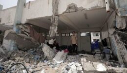 Bombardeios em Gaza atingem escolas da ONU