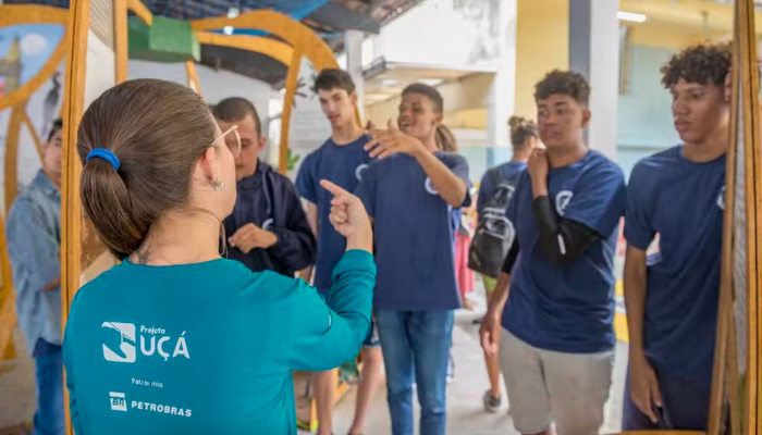 ONG lança glossário em Libras para ampliar a inclusão ambiental