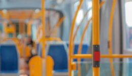 Populações periféricas enfrentam problemas de mobilidade urbana em SP