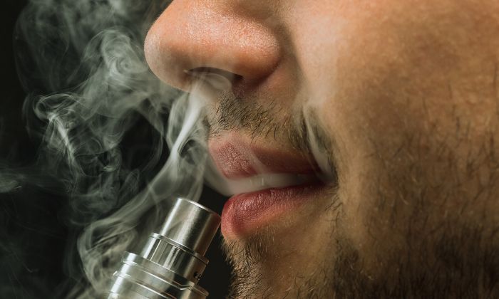 Estudo mostra efeito do cigarro eletrônico na saúde bucal