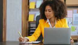 Edital apoia projetos de OSCs lideradas por mulheres, no Amazonas