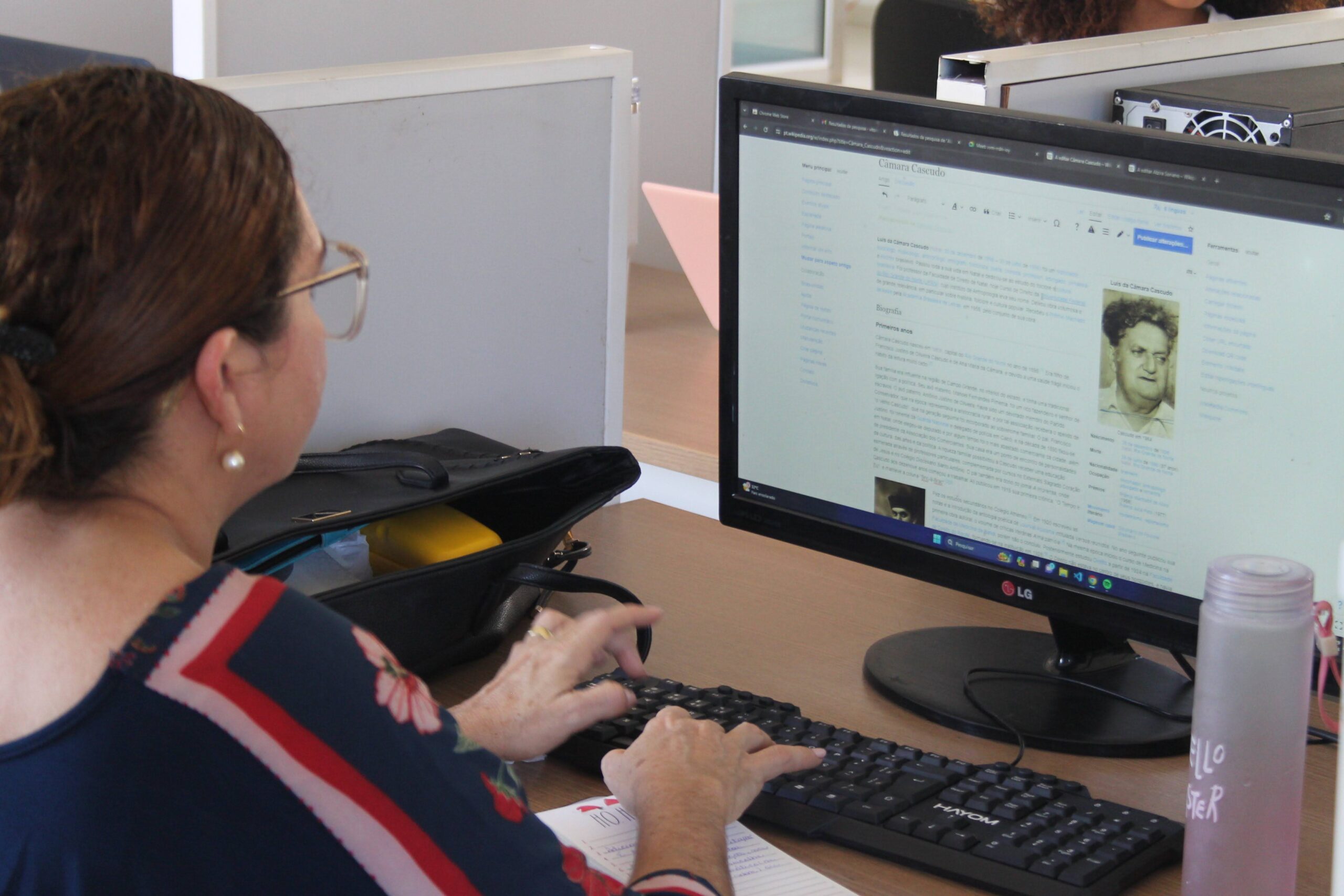 Editando_a_Wikipedia_na_campanha_Cada_Livro_Seu_Publico