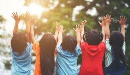 Edital Ilumina Social apoia projetos de inclusão, saúde e direitos humanos
