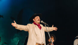 Musico-nativista-Cristiano-Quevedo-que-celebra-30-anos-de-carreira-em-2025-fara-show-no-7o-Gauchos-na-Cozinha-Credito-Divulgacao