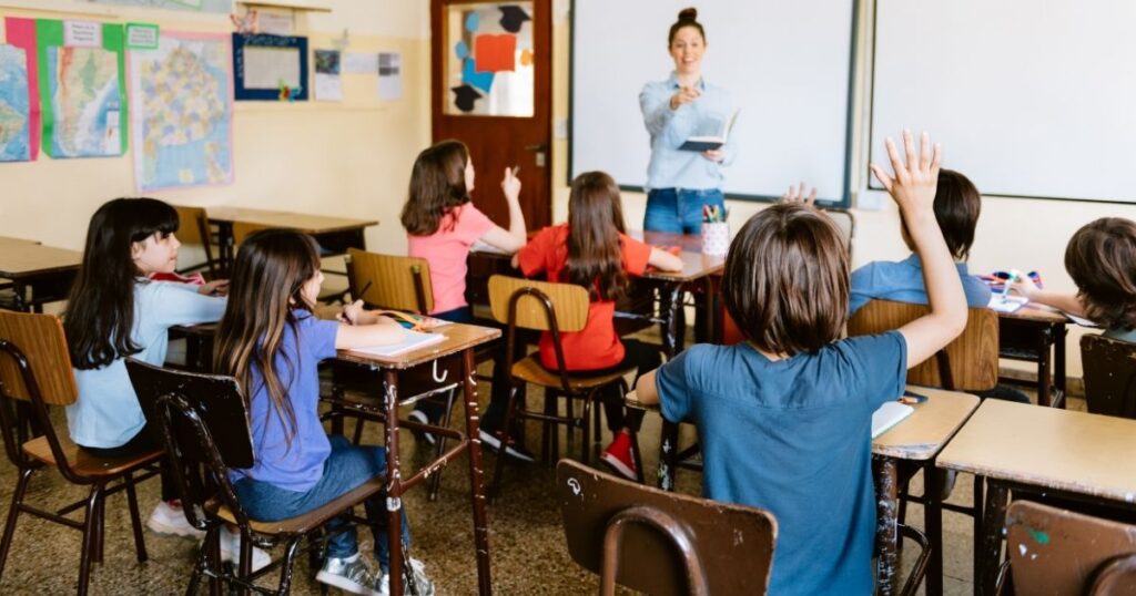 Instituto Cyrela investe R$ 8,7 milhões em educação pública e beneficia quase 25 mil pessoas