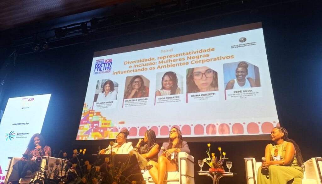 Pepe-Silva-do-CIEDS-participou-de-uma-mesa-sobre-diversidade-representatividade-e-inclusao-durante-o-Festival-Pacto-das-Pretas_-Foto_Divulgacao_-CIEDS