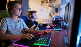 ChildFund Brasil lança campanha para proteger crianças dos perigos na internet