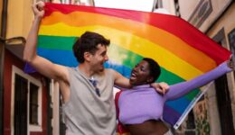 Edital Fundo Positivo LGBTQIA+ apoia projetos para qualidade de vida