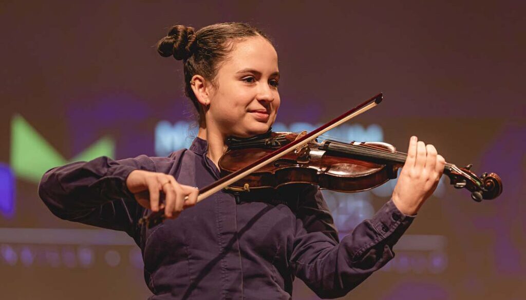 musicarium-iniciativa-de-ernesto-heinzelmann-forma-jovens-talentos-e-promove-inclusao-social-pela-musica