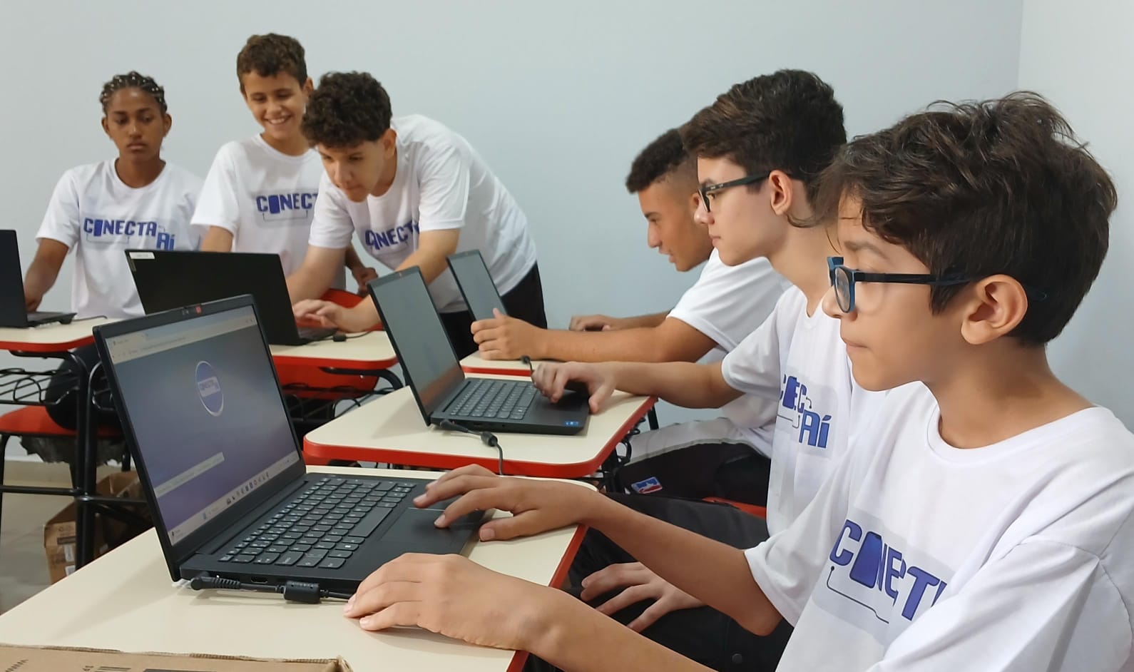 Oficina gratuita ensina jovens a criarem jogos eletrônicos em Mauá