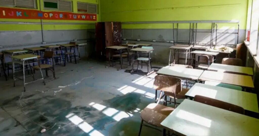 A decadência da escola pública e seus reflexos sociais