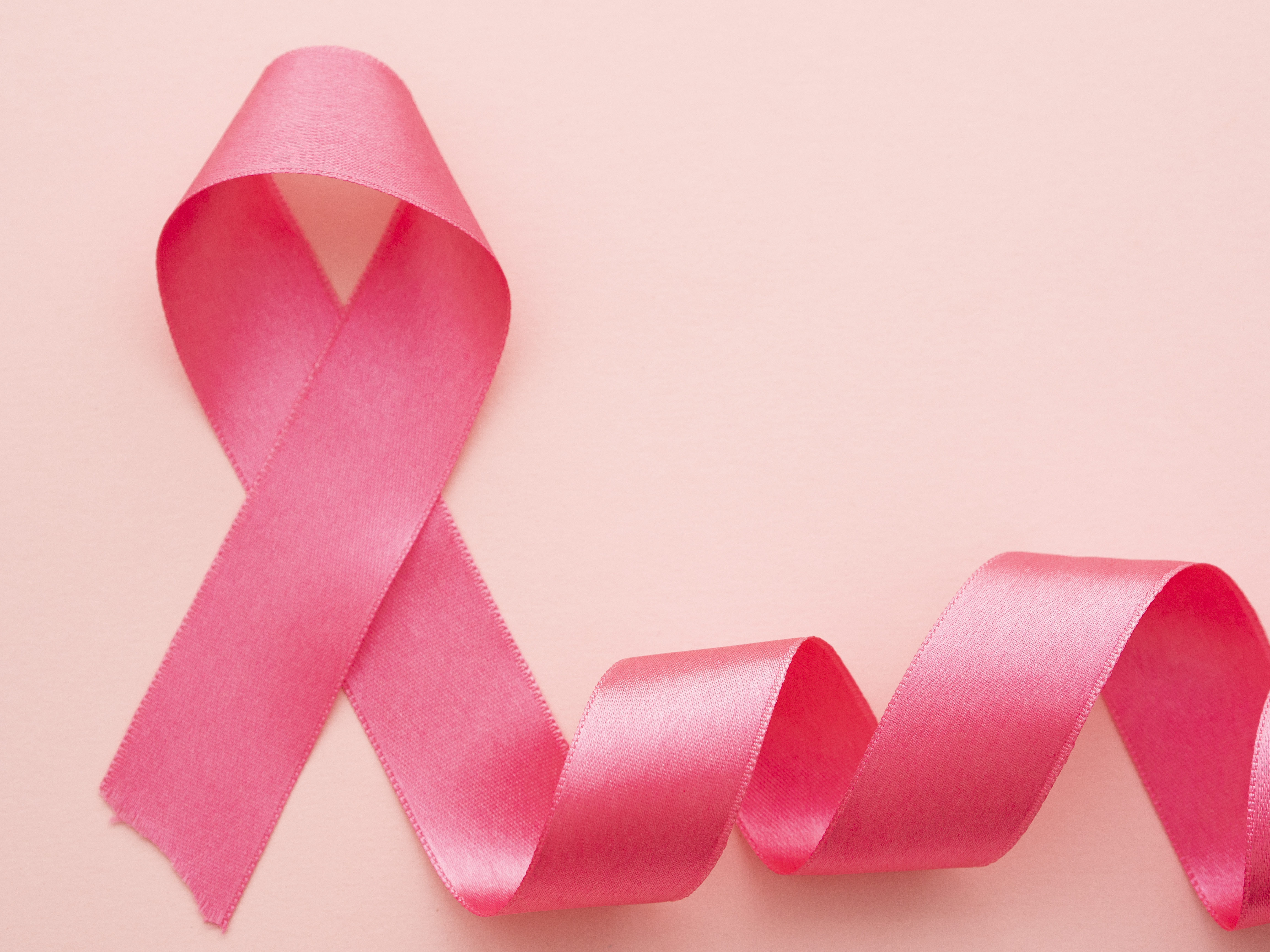 Outubro Rosa: Habitat Brasil destaca papel da moradia digna na saúde das mulheres