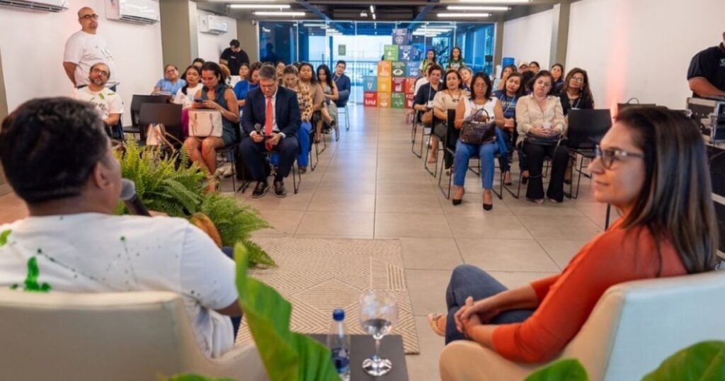 Workshop em Manaus prepara organizações para o Dia de Doar 2025