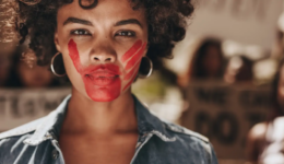 25 de novembro reforça luta global pelo fim da violência contra as mulheres