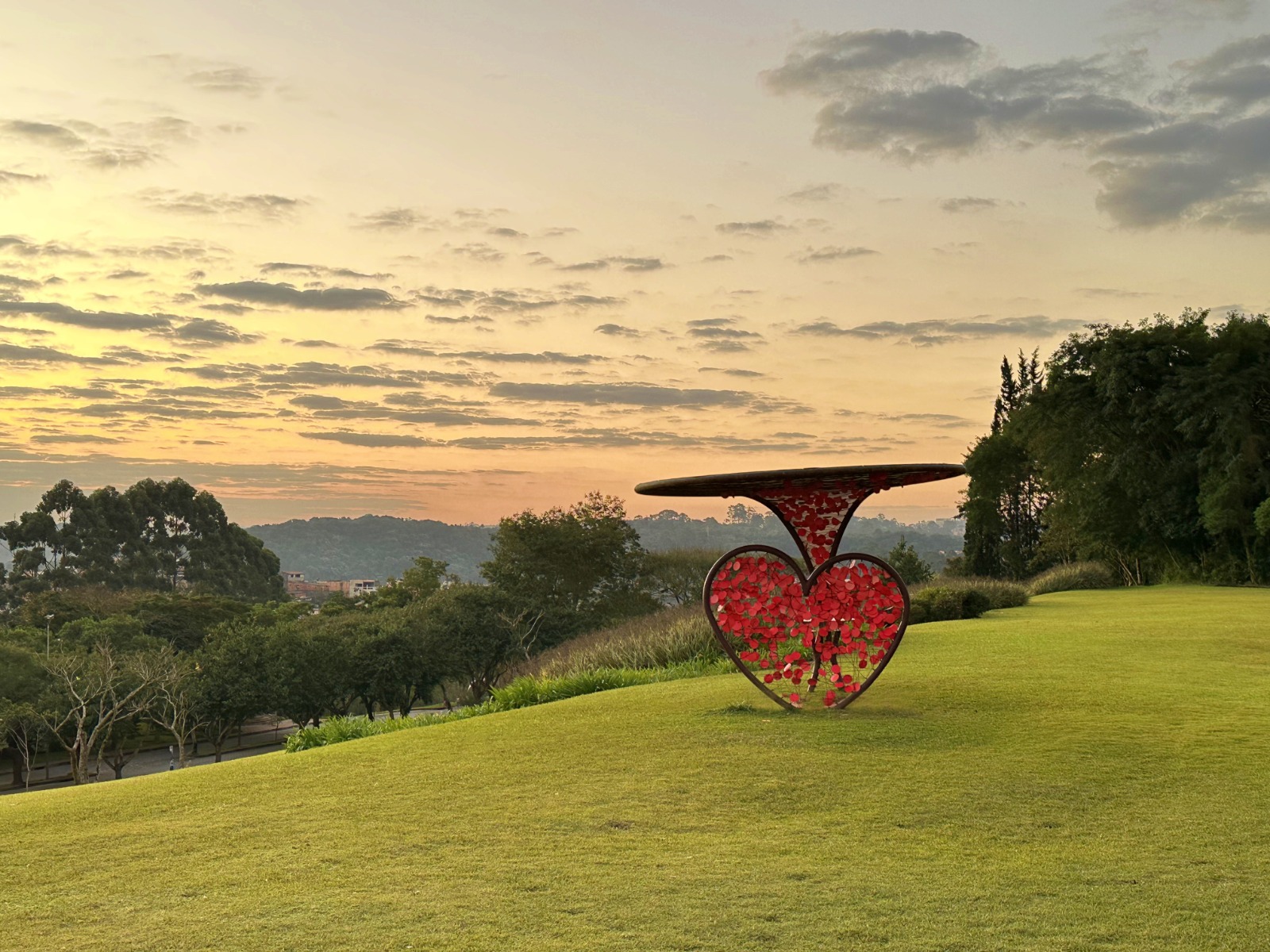 foto-memorial-parque-das-cerejeiras