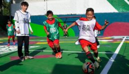 Love.fútbol atinge o marco de 102 espaços esportivos no mundo