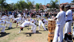 Projeto Capoeira e Cidadania retoma aulas fortalecendo vínculos familiares e inclusão social
