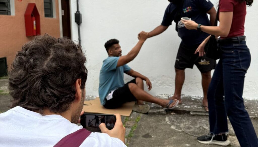 Ensaio-com-os-Acolhidos_reduzido