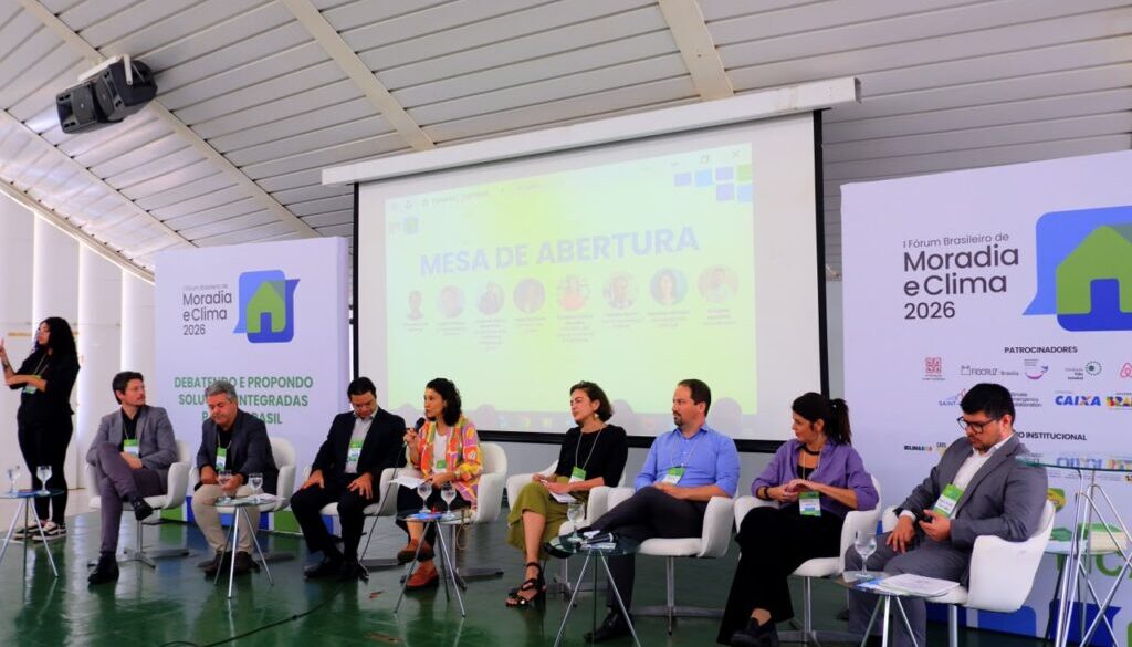 I-Forum-Moradia-e-Clima-em-Brasilia